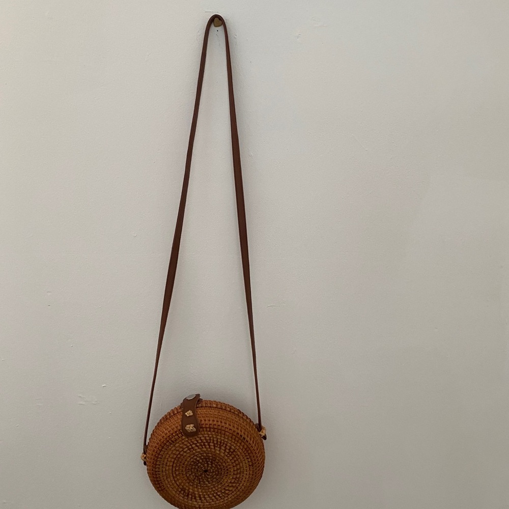 Crossbody bag